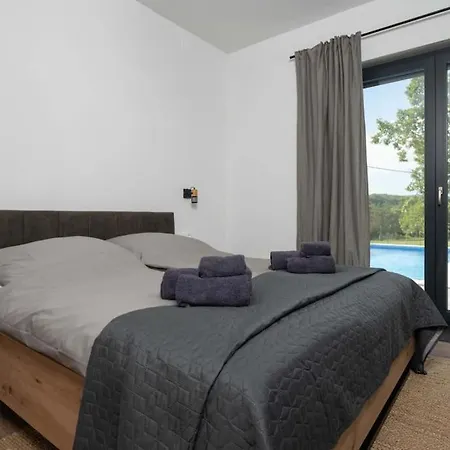 Traumhafte Dubi Bei *